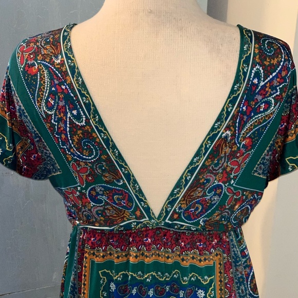 Sexy Deep V Neckline Dress Sz sm/med - Picture 4 of 5